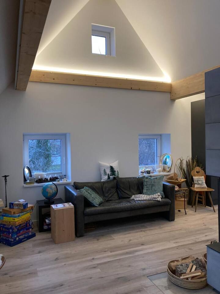 Neues Penthouse-Loft Mit Konuskarte Fuer Gratis Oepnv Apartamento Ehrenkirchen Exterior foto
