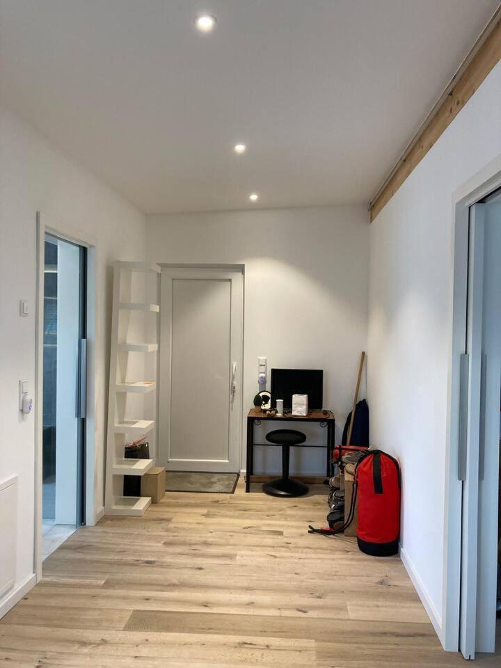 Neues Penthouse-Loft Mit Konuskarte Fuer Gratis Oepnv Apartamento Ehrenkirchen Exterior foto