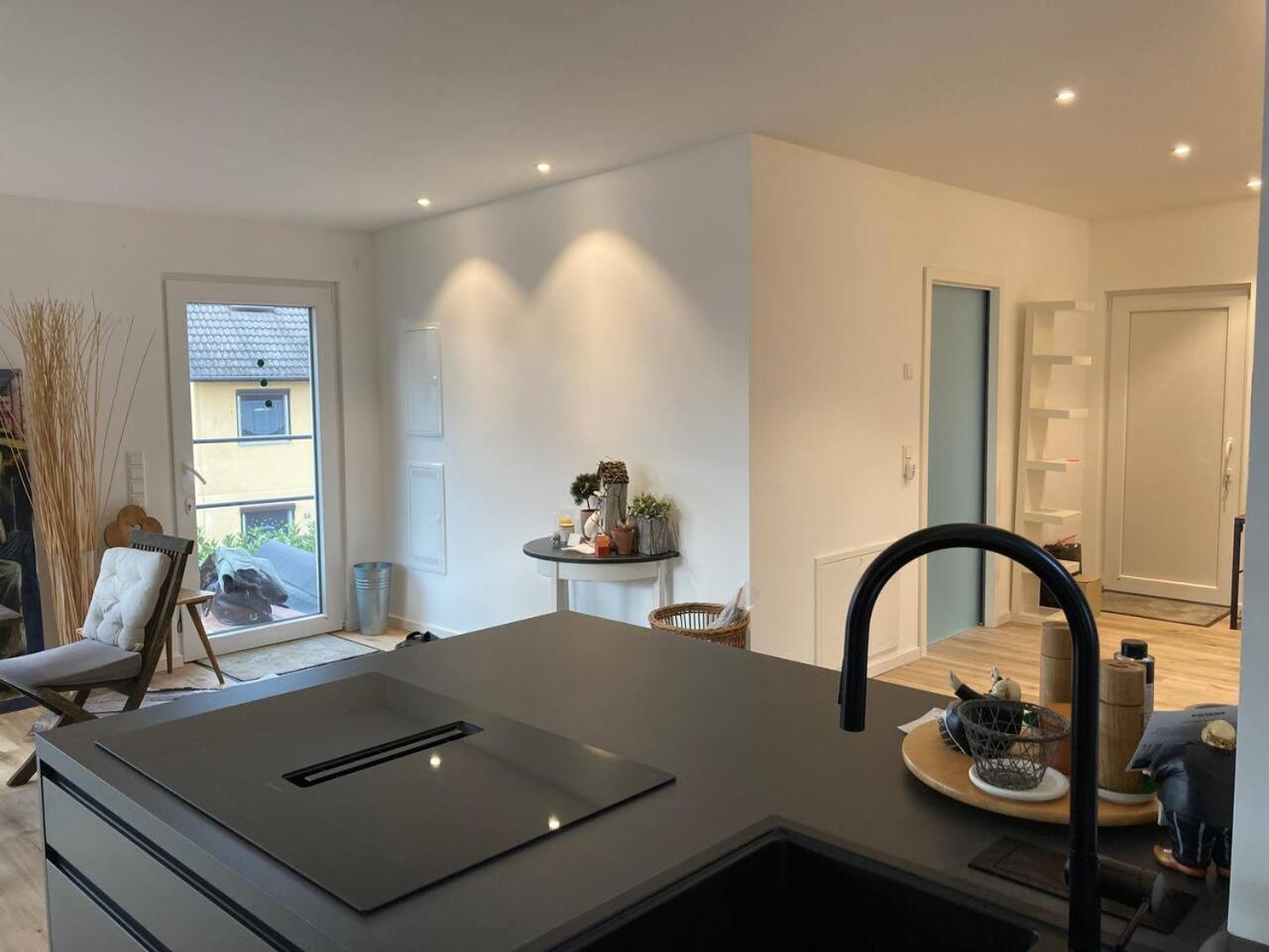 Neues Penthouse-Loft Mit Konuskarte Fuer Gratis Oepnv Apartamento Ehrenkirchen Exterior foto